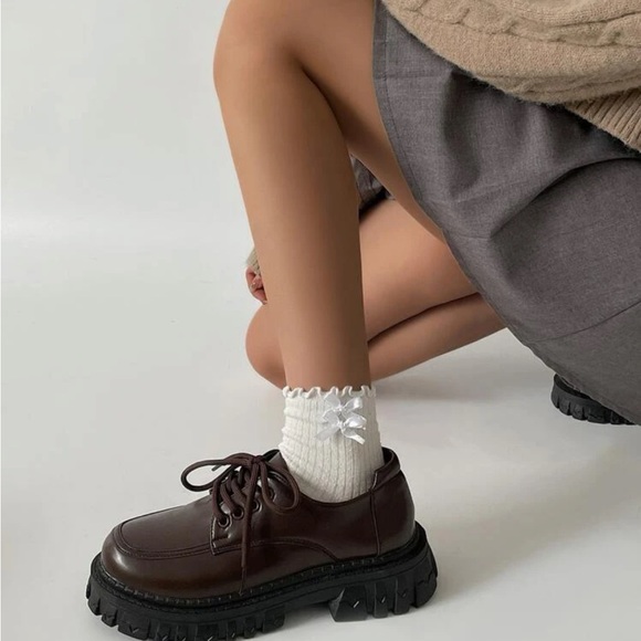 Monochrome Oxford Shoes 👞 - Picture 6 of 8